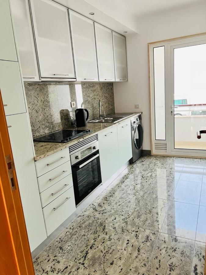 Lucky Star Marina Apartment, With Pool Лагос Екстериор снимка