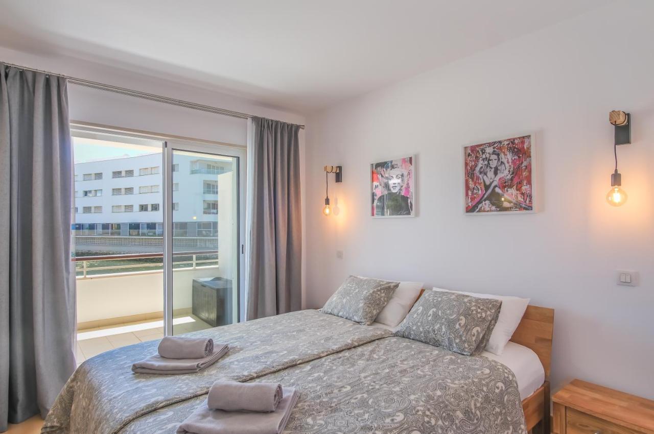 Lucky Star Marina Apartment, With Pool Лагос Екстериор снимка